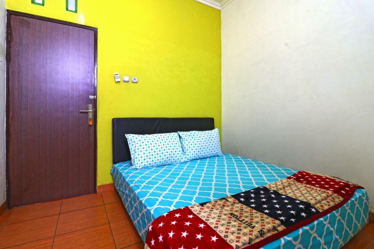 Banjarbaru Semata Wayang Syariah Homestay מראה חיצוני תמונה