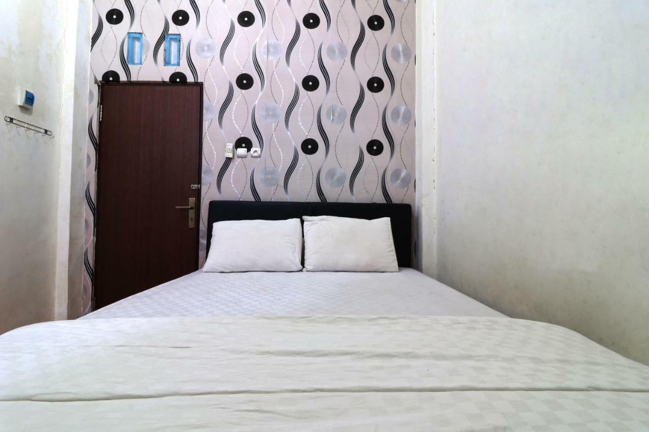 Banjarbaru Semata Wayang Syariah Homestay מראה חיצוני תמונה