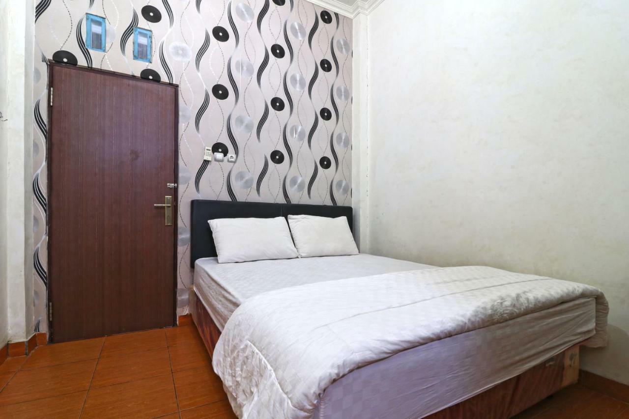 Banjarbaru Semata Wayang Syariah Homestay מראה חיצוני תמונה